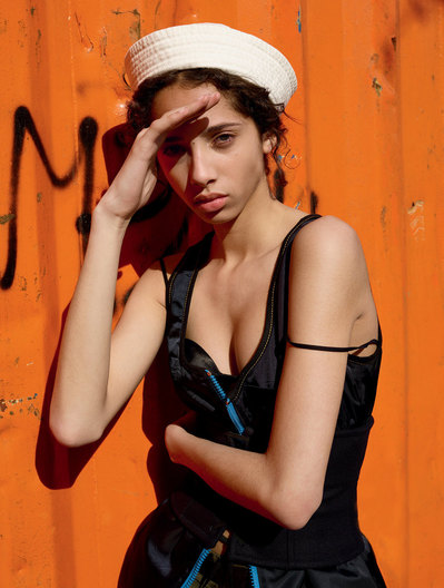 YASMIN-WIJNALDUM-BY-VIVIANE-SASSEN-FOR-DAZED-AND-CONFUSED-MAGAZINE-SUMMER-2016-1.jpg
