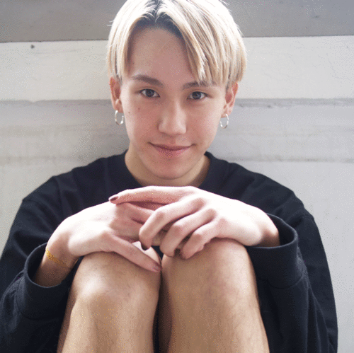 takahiro hp01.gif
